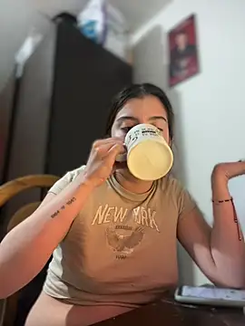 Cloew_Marz's cam snapshot