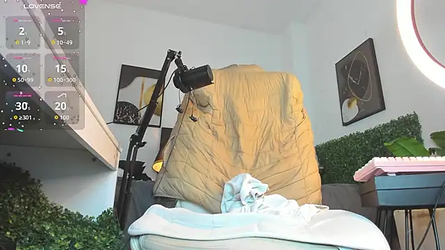 Thom_Ohtani live sex cam