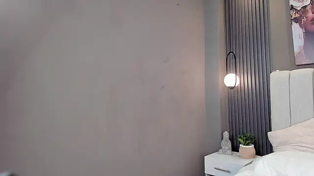 GiannaColling1's cam snapshot