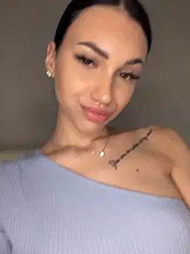 ilariea_girl's cam snapshot