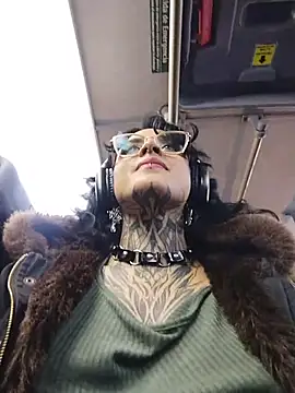 taaylor33's cam snapshot