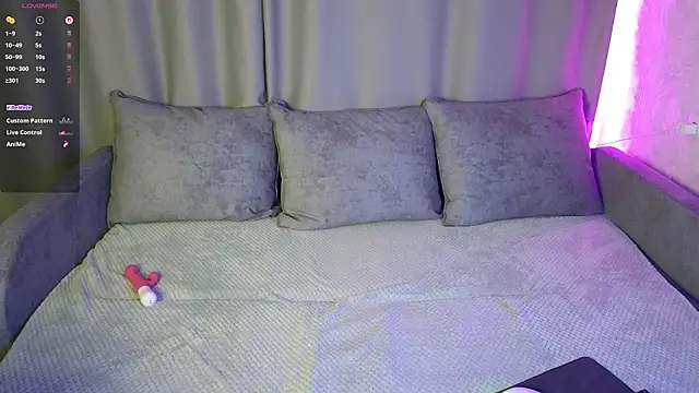 Mulan_Lo's cam snapshot