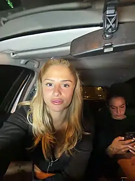 SophieVJ's cam snapshot