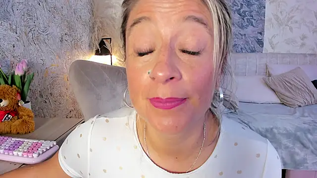 Liannaa_'s cam snapshot