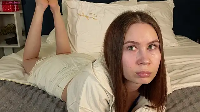 BadlySweet's cam snapshot