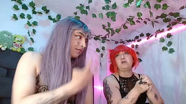 the_lesbian_game live sex cam