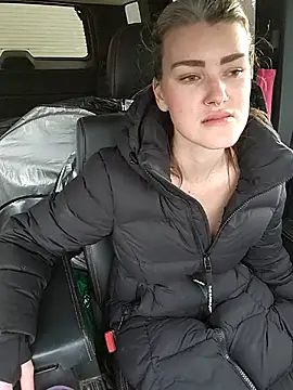 Lilmissvyx live sex cam