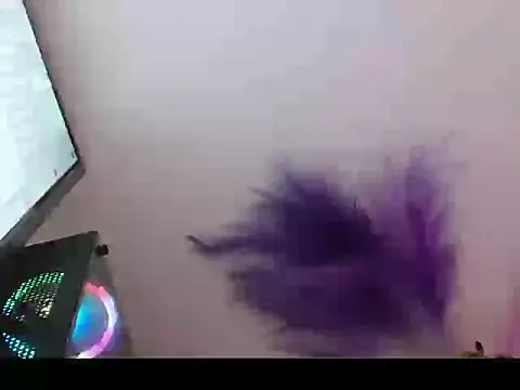 Queen_Rousee's cam snapshot