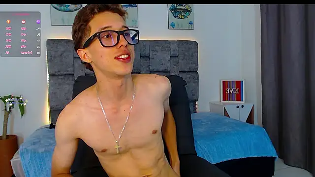 skinny_bigcock02 live sex cam