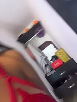 Juanita-Diaz live sex cam