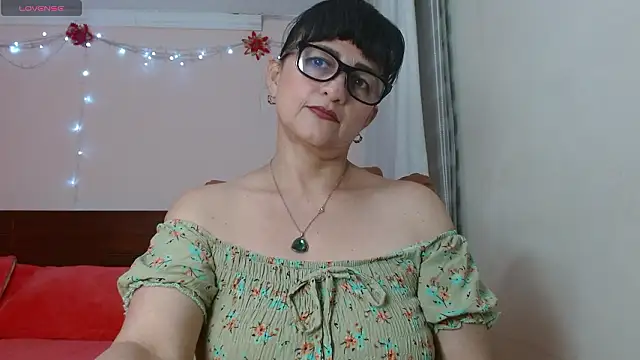 ISABEEL_SOFIA01 live sex cam