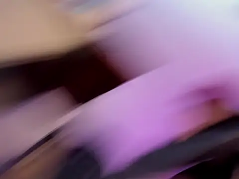 Alicee_Stonee_'s cam snapshot