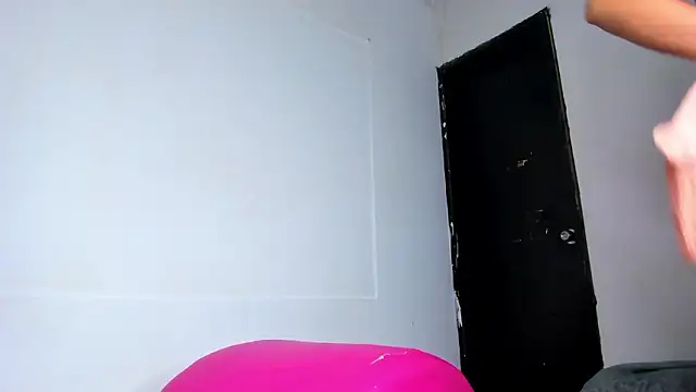 Threesome-no-mercy live sex cam