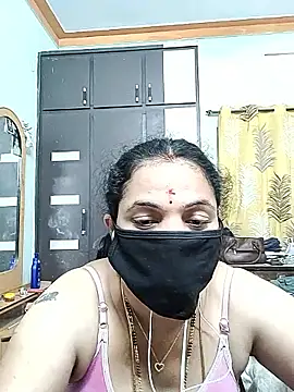 bhavyasri_55's cam snapshot