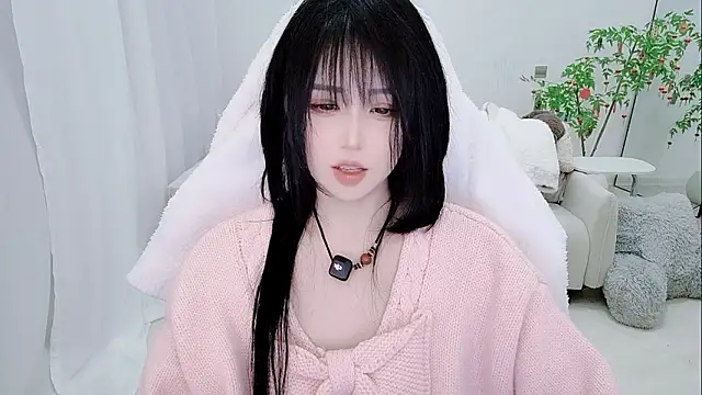 Evangelin-e live sex cam