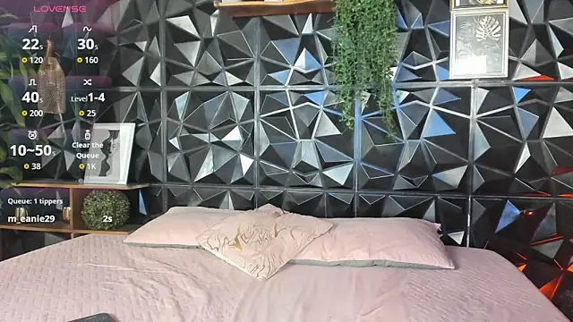 Honey_monroe live sex cam