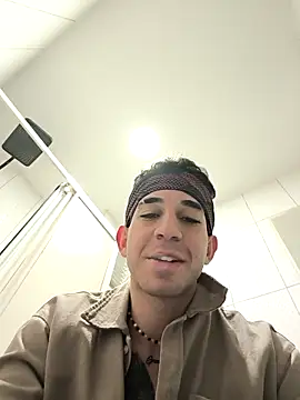 hazarcannn live sex cam