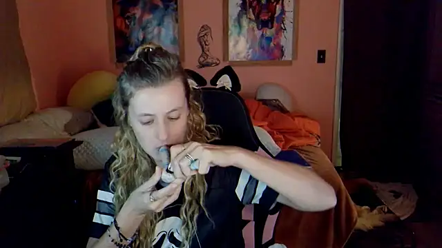 YourSecretGF963's cam snapshot