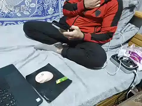 yazin19 live sex cam