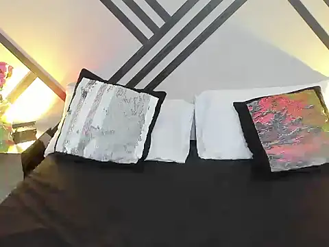 KiaraSienna's cam snapshot