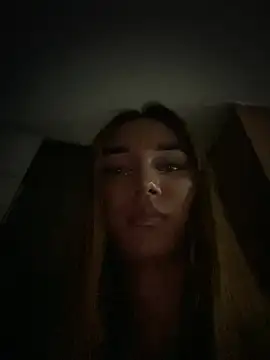 Nikol_Rang__ live sex cam