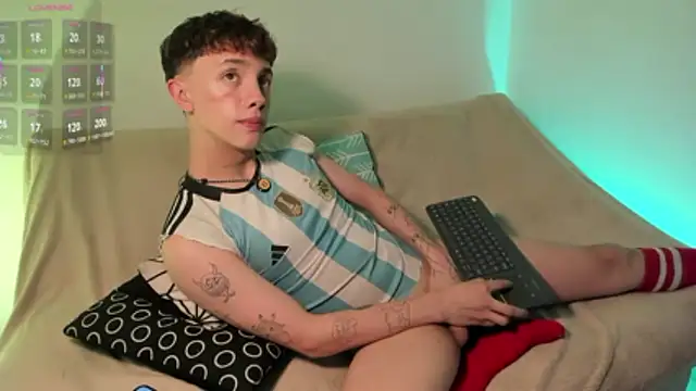 Tomy_Rox live sex cam