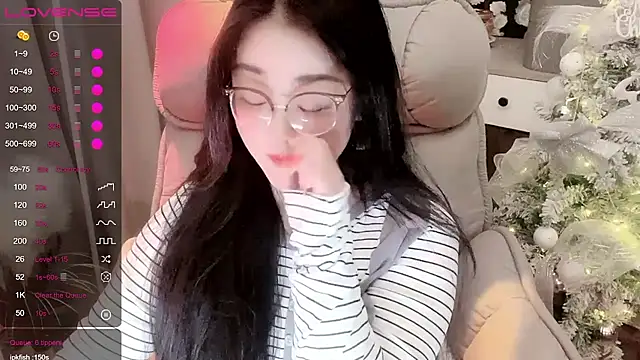 Monica-666888- live sex cam