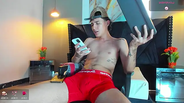 Xanderr_owen2 live sex cam