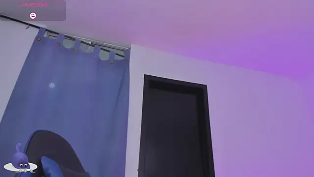 roseliam25 live sex cam