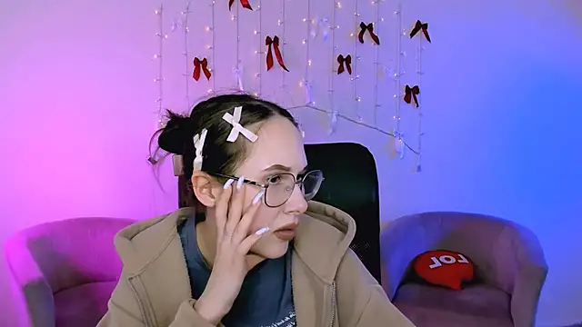 nikole_kitt live sex cam