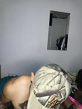 Kingbigcock23cm live sex cam