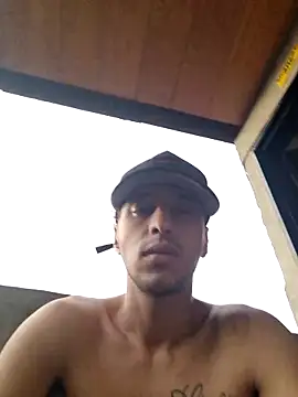 Santi2323xxX's cam snapshot