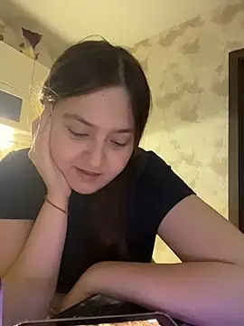 Charming_hamster_'s cam snapshot