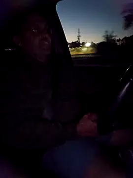 Latinesc's cam snapshot