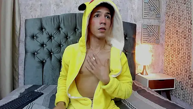 arlequiin_'s cam snapshot