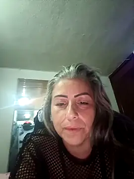 maynor_1998's cam snapshot