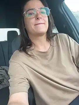 SafeinouterSpace's cam snapshot