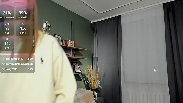 JuliannaLeiding live sex cam