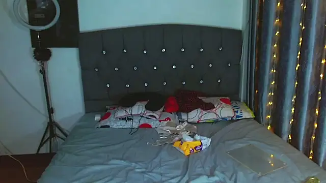 Kenisha_Sweet live sex cam