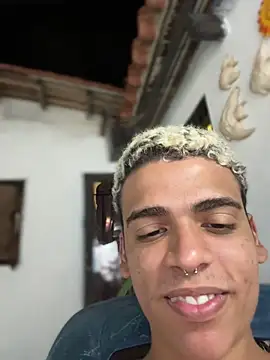 PrincesLeo's cam snapshot