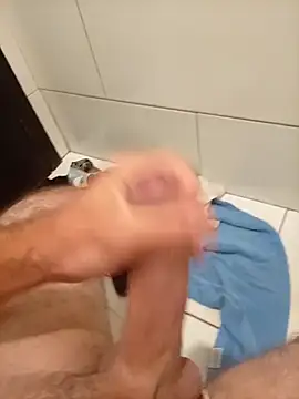 Linus_69's cam snapshot