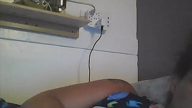 sarahkat86's cam snapshot