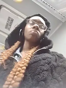 Jasmine_FullsShine's cam snapshot