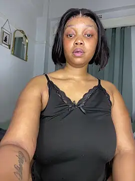 Queen_Tee23's cam snapshot