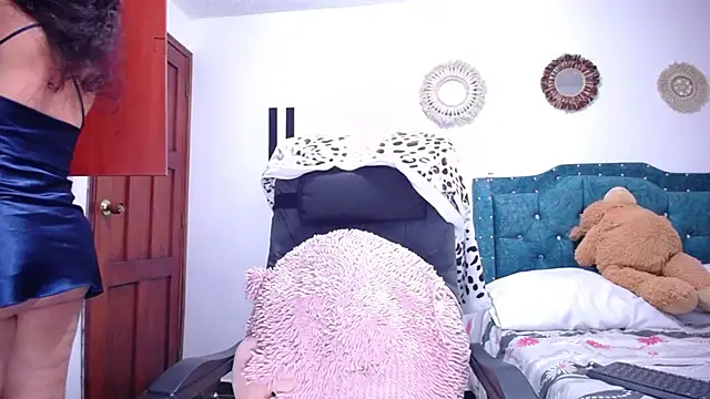 sofiamature01's cam snapshot