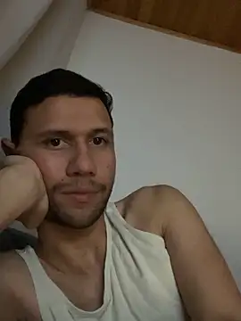 Michaell_Spinelly's cam snapshot