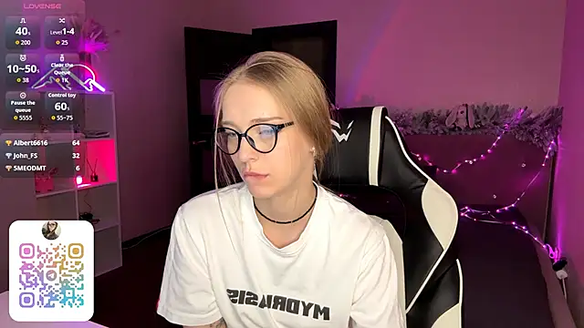 EvaPeace's cam snapshot