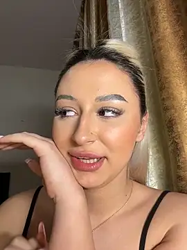 Kylie_One's cam snapshot