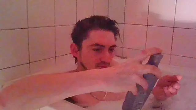 Wesleymodel's cam snapshot