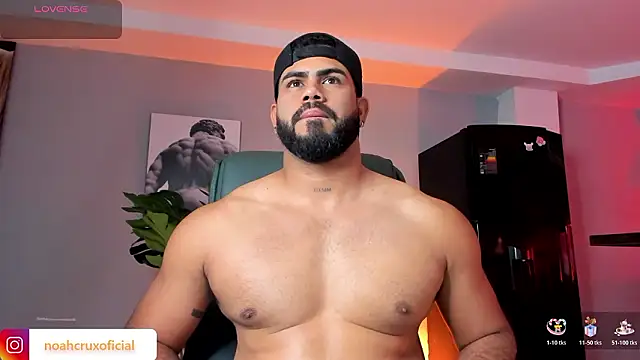 noah_crux's cam snapshot